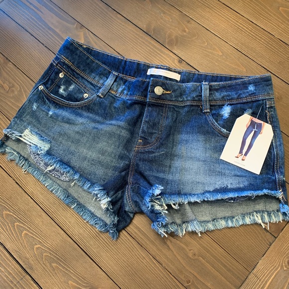 zara jeans short